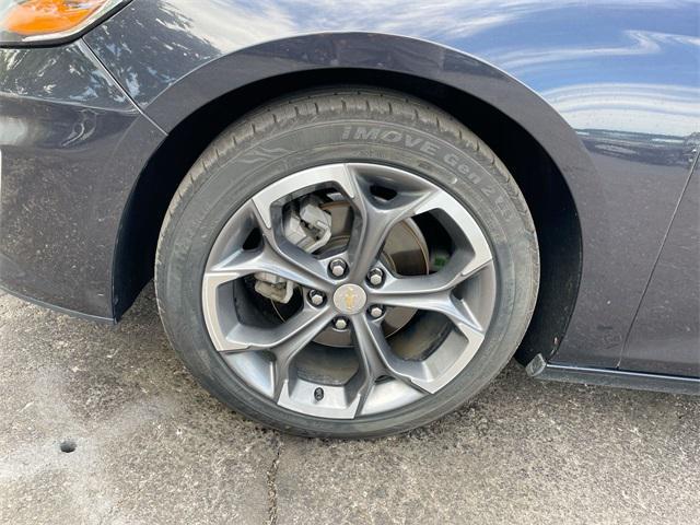 Photo of 2023 Dark Ash Metallic Chevrolet Malibu