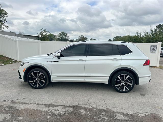 Photo of 2022 Oryx White Pearl Volkswagen Tiguan