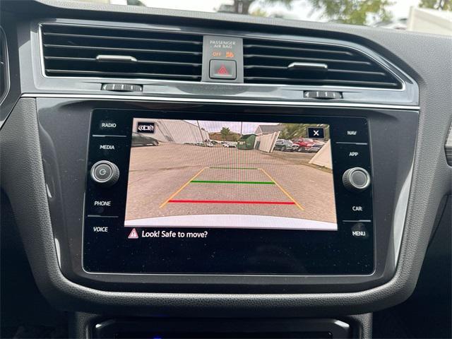 Photo of 2022 Oryx White Pearl Volkswagen Tiguan