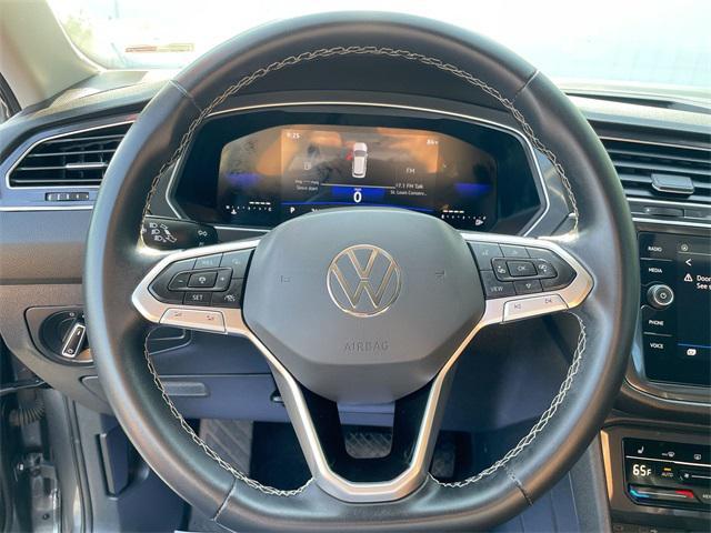 Photo of 2023 Platinum Gray Metallic Volkswagen Tiguan