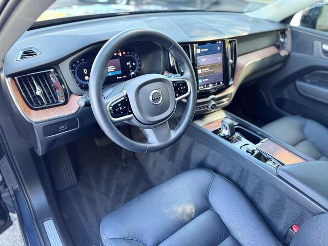 Photo of 2023 Denim Blue Metallic Volvo XC60