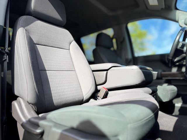 Photo of 2021 Black Chevrolet Silverado 1500