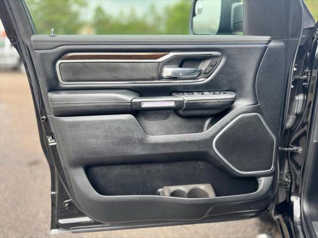Photo of 2021 Diamond Black Crystal Pearlcoat RAM 1500