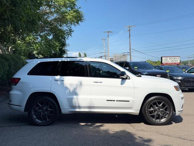 Photo of 2019 Bright White Clearcoat Jeep Grand Cherokee