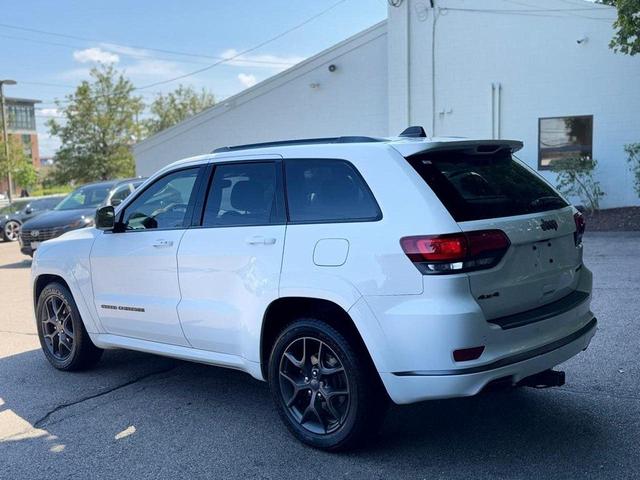 Photo of 2019 Bright White Clearcoat Jeep Grand Cherokee