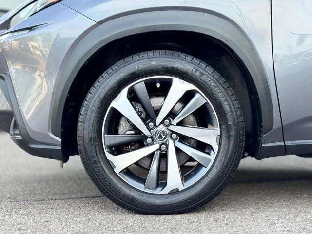 Photo of 2020 Nebula Gray Pearl Lexus NX 300h