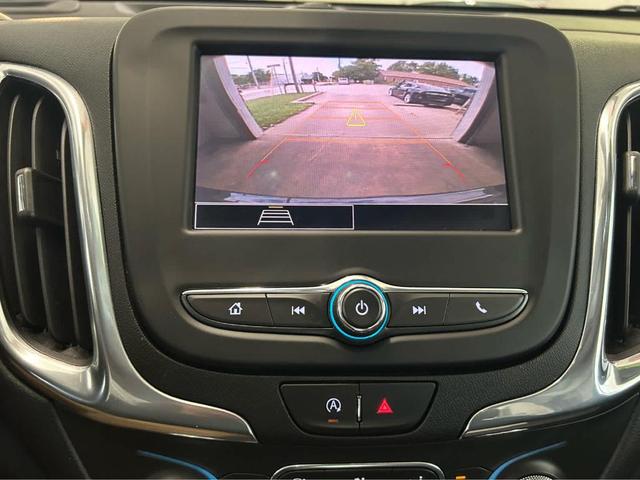 Photo of 2022 Mosaic Black Metallic Chevrolet Equinox