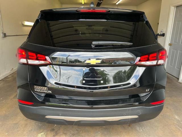 Photo of 2022 Mosaic Black Metallic Chevrolet Equinox