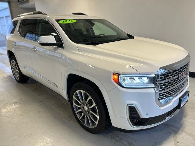2023 GMC Acadia