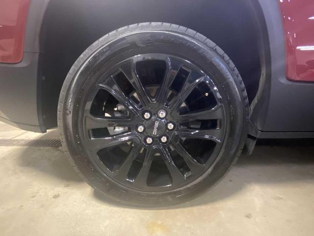 Photo of 2023 Volcanic Red GMC Acadia