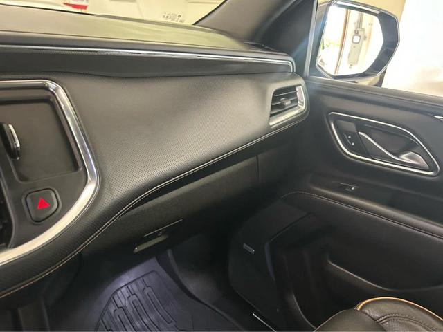 Photo of 2022 Satin Steel Metallic GMC Yukon XL