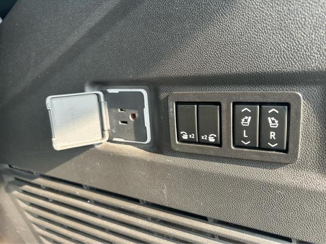 Photo of 2022 Onyx Black GMC Yukon