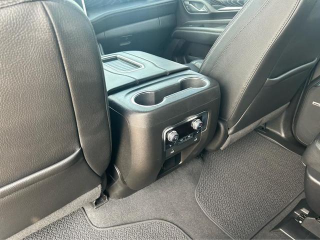 Photo of 2022 Onyx Black GMC Yukon