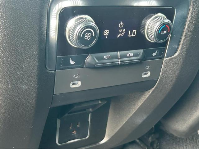 Photo of 2022 Onyx Black GMC Yukon
