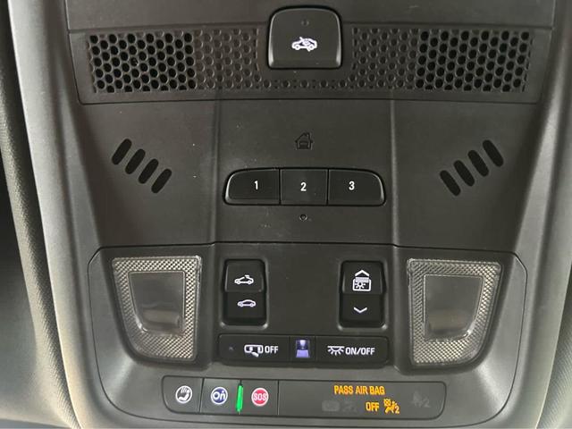Photo of 2021 Wilder Metallic Cadillac XT5