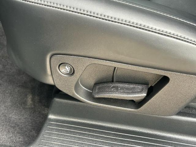 Photo of 2024 Ebony Black Kia Telluride