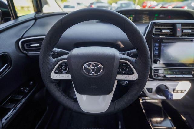 Photo of 2019 Silver Toyota Prius Prime