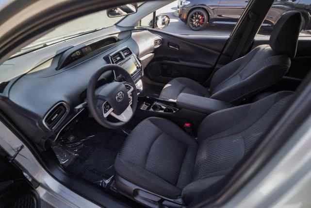 Photo of 2019 Silver Toyota Prius Prime