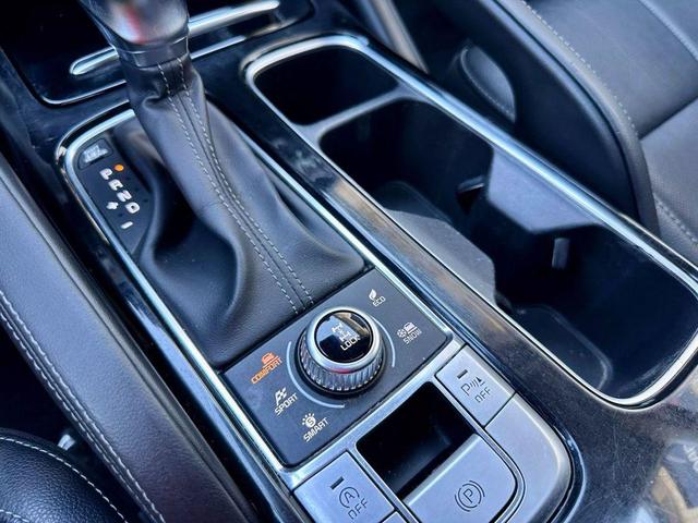 Photo of 2021 Green Kia Telluride