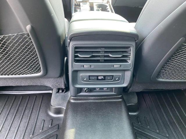 Photo of 2020 Black Audi Q7