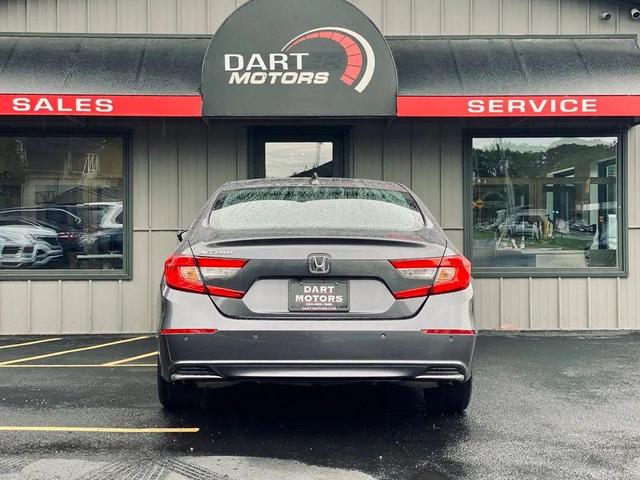 Photo of 2022 Gray Honda Accord
