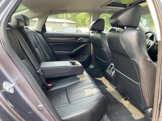 Photo of 2022 Gray Honda Accord