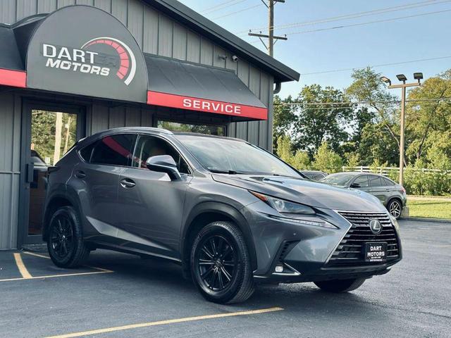 Photo of 2018 Gray Lexus NX 300