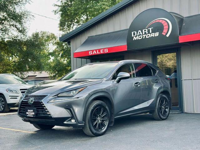 Photo of 2018 Gray Lexus NX 300