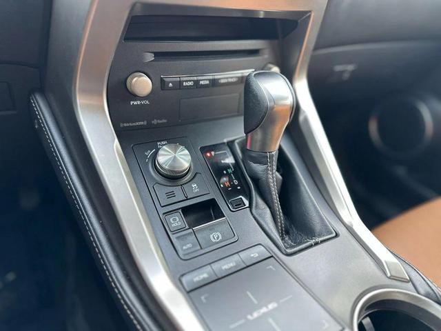 Photo of 2018 Gray Lexus NX 300