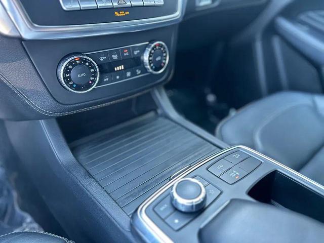 Photo of 2014 Black Mercedes-Benz M-Class