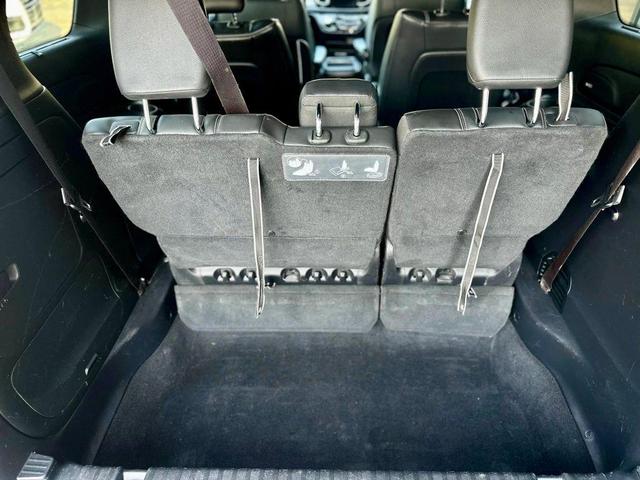 Photo of 2019 Black Chrysler Pacifica Hybrid