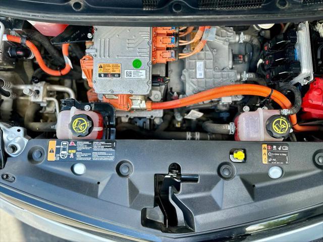 Photo of 2017 Silver Chevrolet Bolt EV