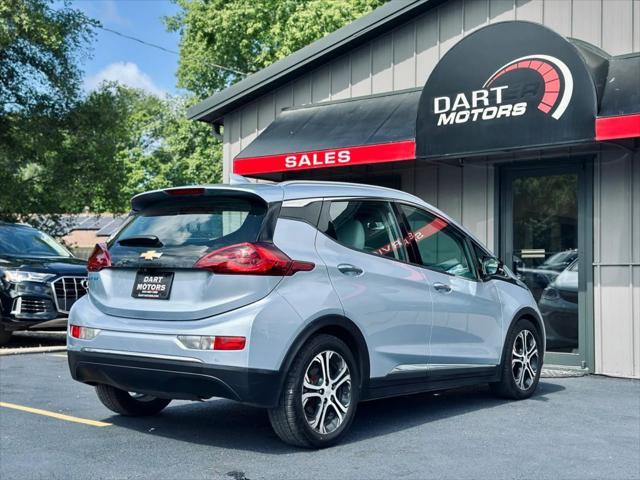 Photo of 2017 Silver Chevrolet Bolt EV