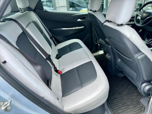 Photo of 2017 Silver Chevrolet Bolt EV