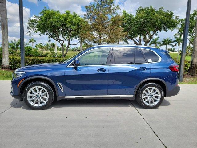 Photo of 2023 Phytonic Blue Metallic BMW X5