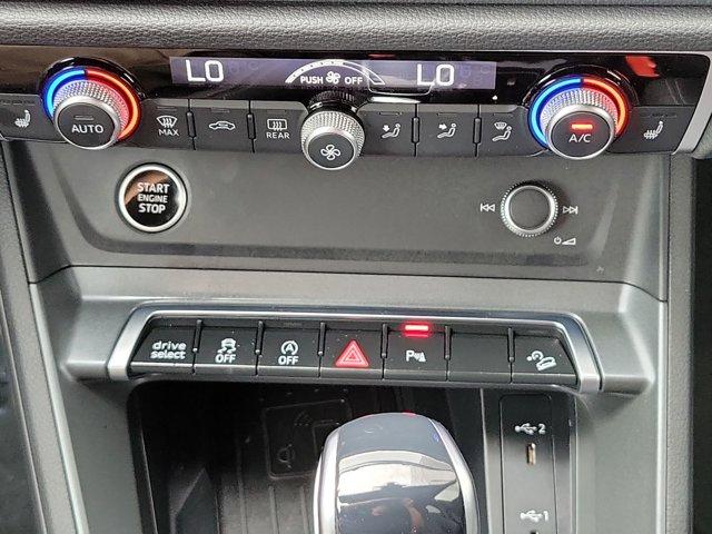 Photo of 2025 Black Audi Q3