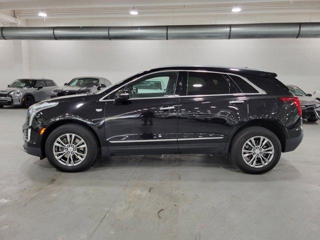 Photo of 2021 Stellar Black Metallic Cadillac XT5