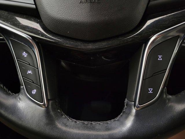 Photo of 2021 Stellar Black Metallic Cadillac XT5