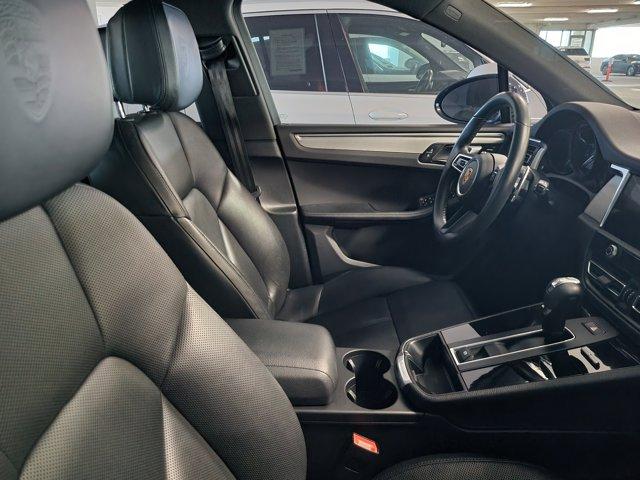 Photo of 2022 Gray Porsche Macan