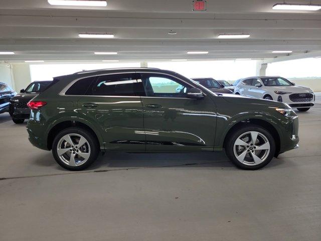 Photo of 2025 District Green Metallic Audi Q5