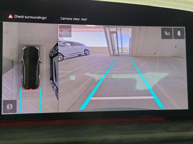 Photo of 2025 District Green Metallic Audi Q5
