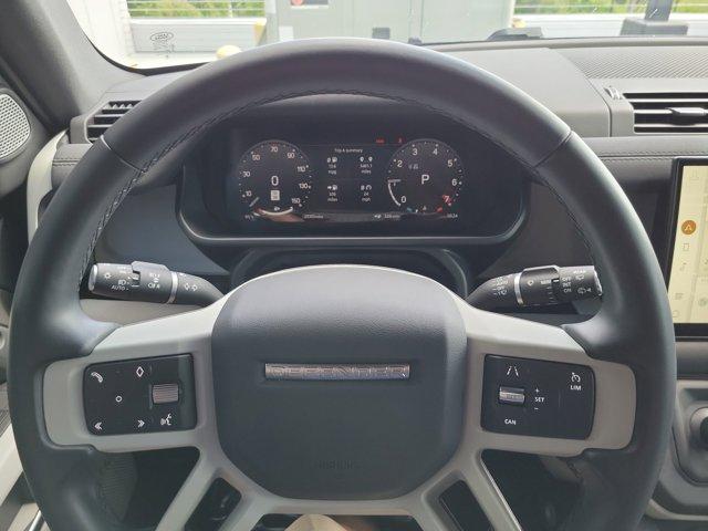 Photo of 2023 Gray Land Rover Defender