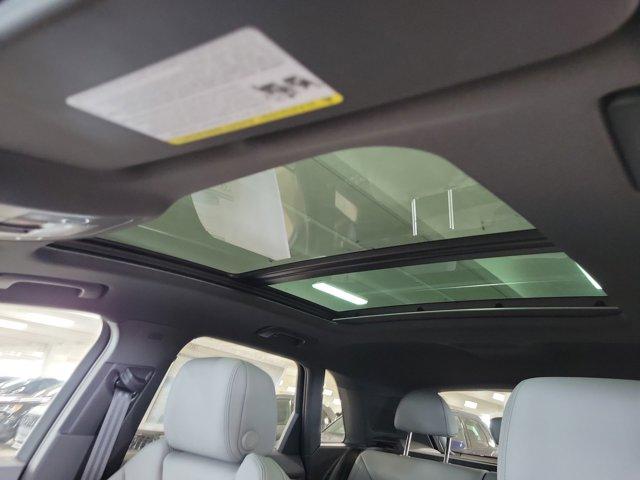 Photo of 2025 Arkona White Audi Q3