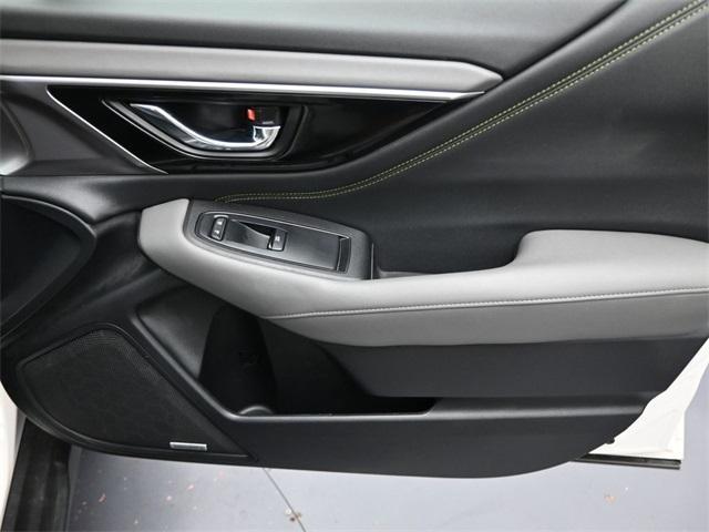 Photo of 2024 Crystal White Pearl Subaru Outback