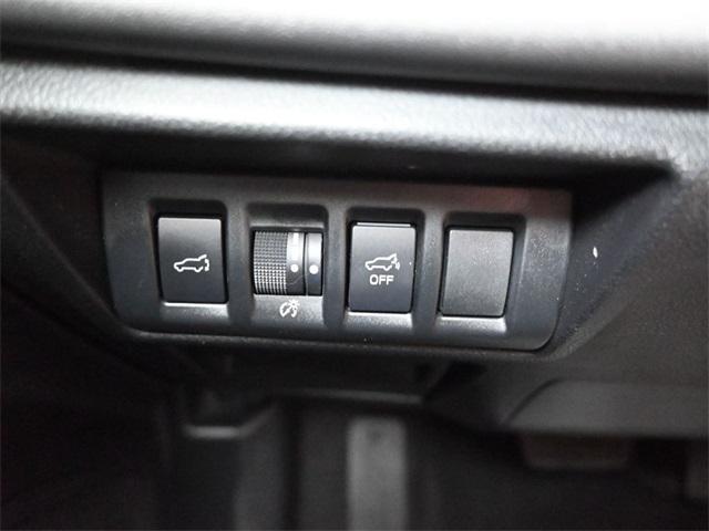 Photo of 2024 Crystal White Pearl Subaru Outback