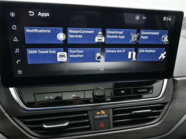 Photo of 2024 White Nissan Altima