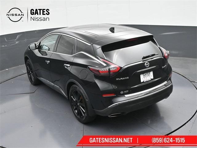 Photo of 2021 Magnetic Black Nissan Murano
