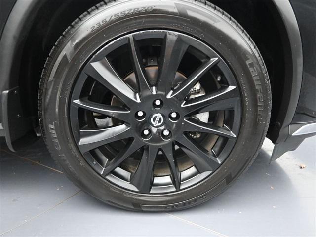 Photo of 2021 Magnetic Black Nissan Murano