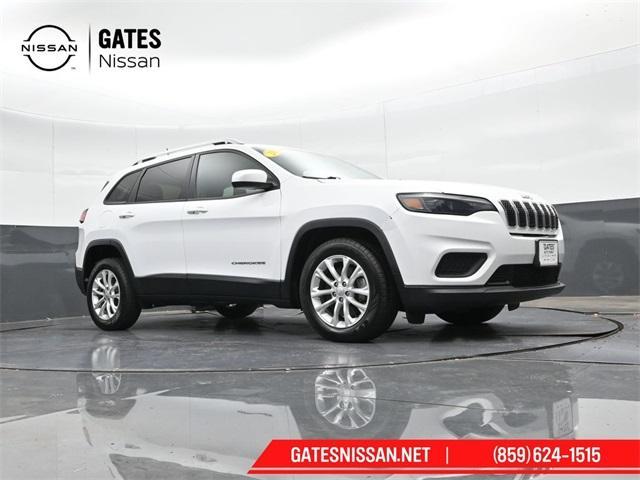 Photo of 2020 Bright White Clearcoat Jeep Cherokee