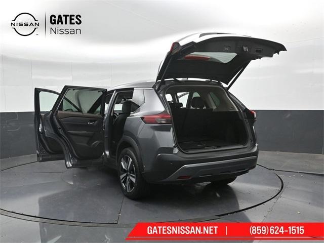 Photo of 2023 Gun Metallic Nissan Rogue